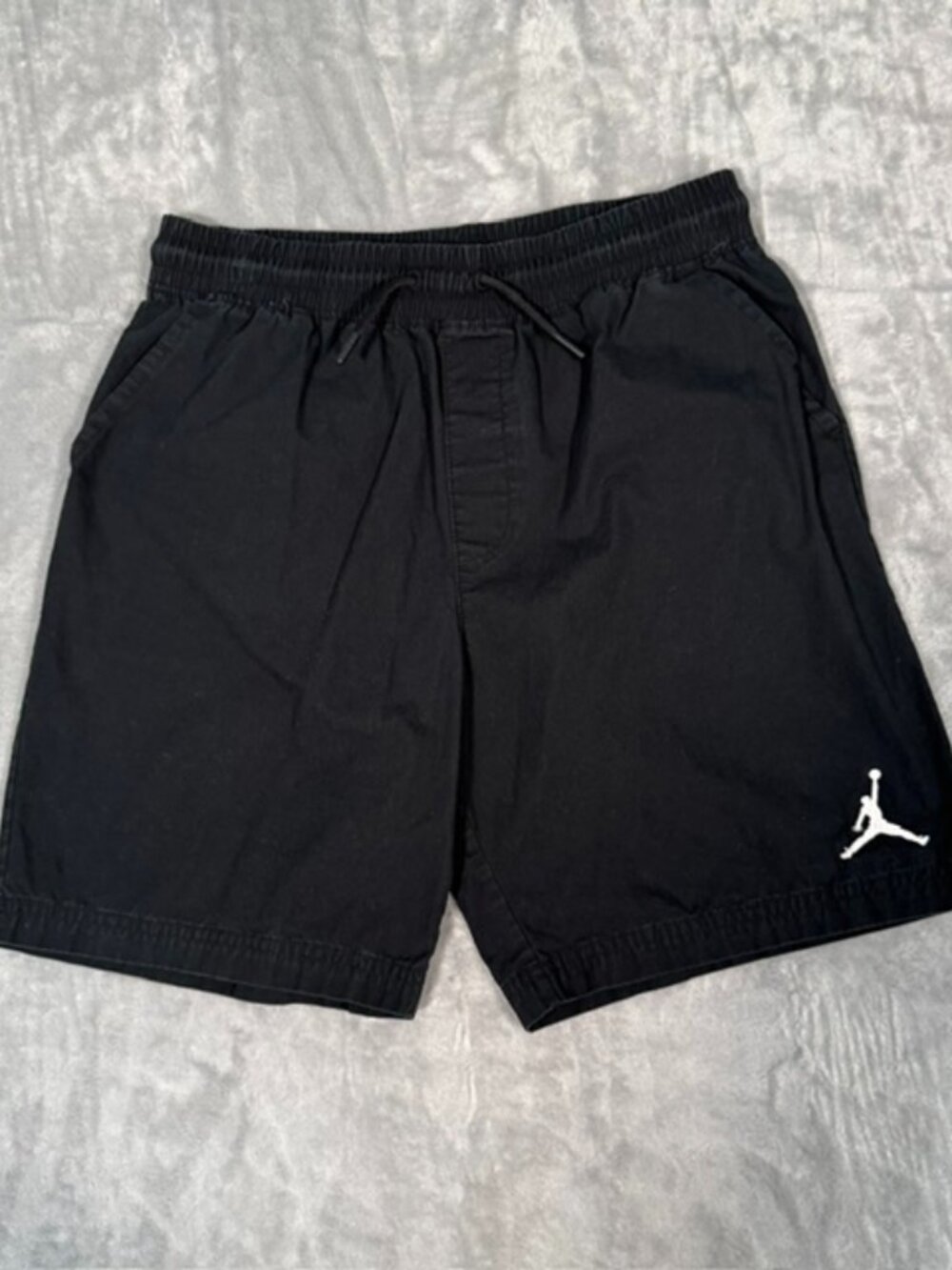 Jordan Boys Black Jumpman Logo Woven Shorts Size Large 12-13